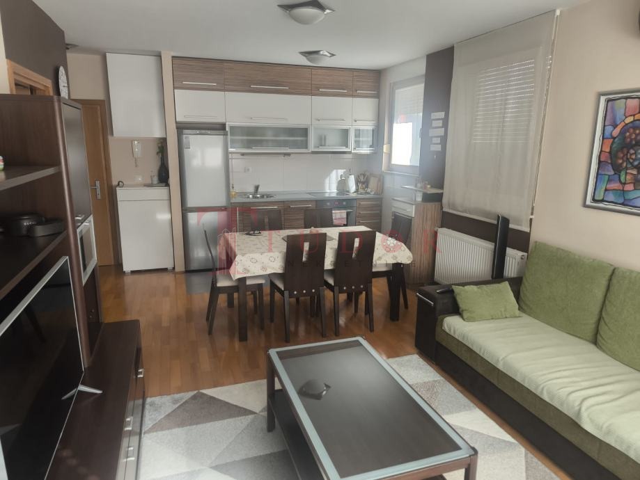 7716 111 1748352856.jpg