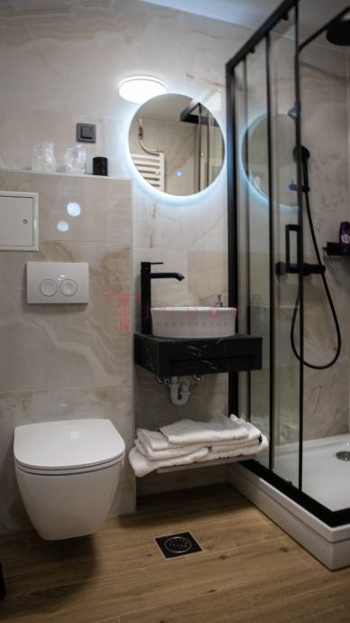 10081 14 1752125111.jpg