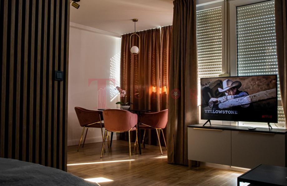 10081 15 1752125111.jpg