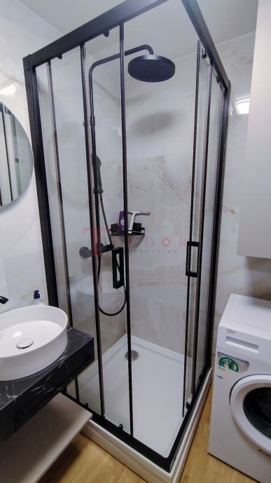 10081 20 1752125111.jpg