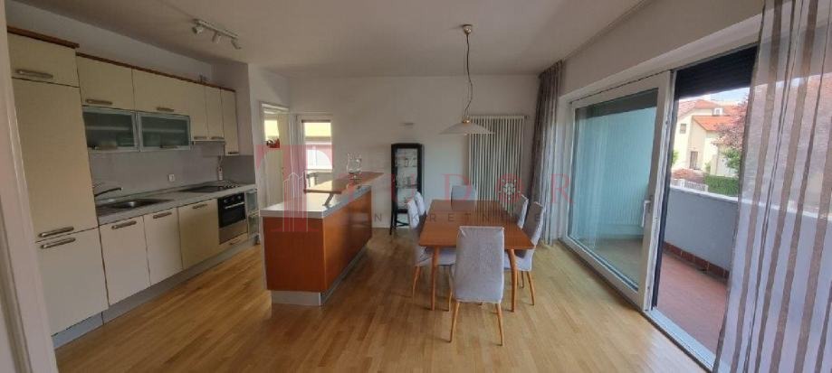 16550 12 1756368914.jpg