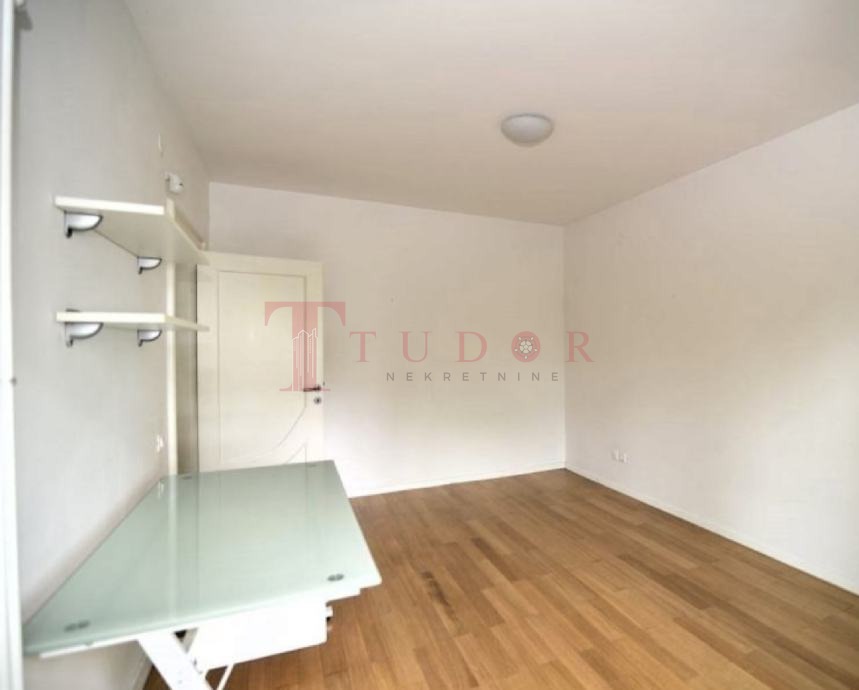 16550 28 1756368914.jpg