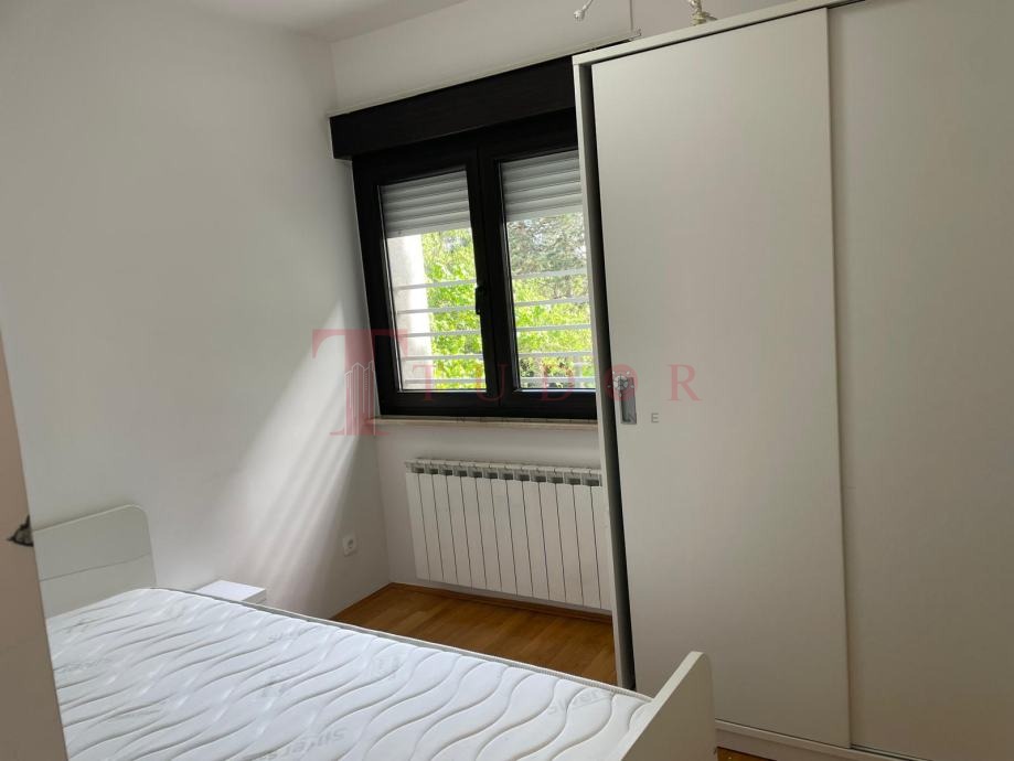 16561 213 1756383485.jpg