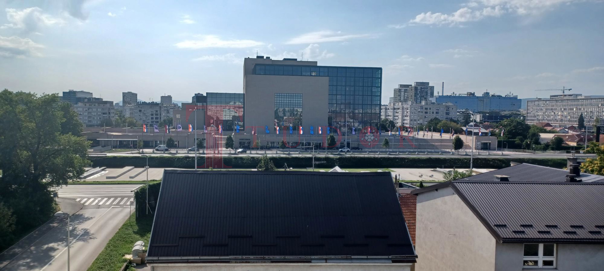 18232 52 1756993026.jpeg