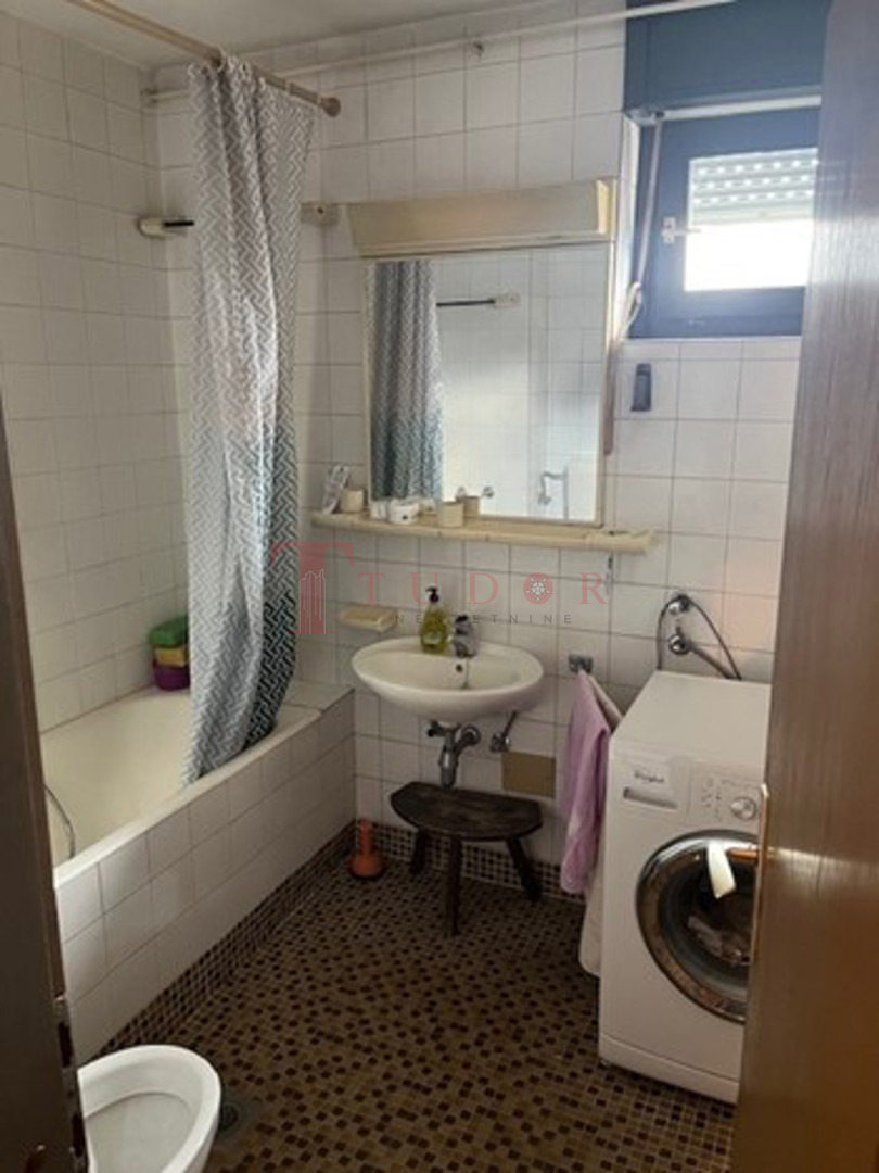 21552 122 1758205180.jpeg