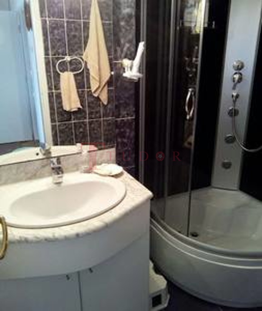 21570 126 1758303098.jpg