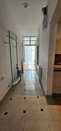 21571 142 1758303396.jpg