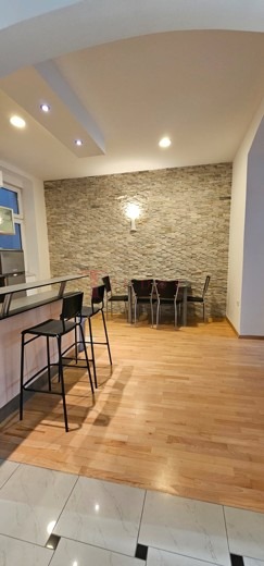 21571 143 1758303396.jpg