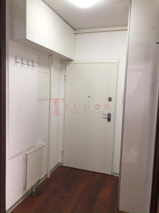 21581 149 1758542699.jpg