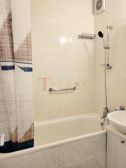 37185 2 1761565438.jpg