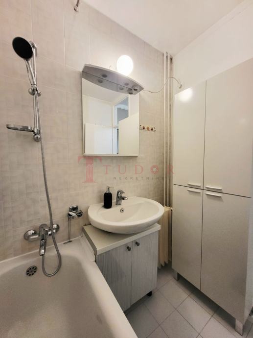 37185 6 1761565438.jpg