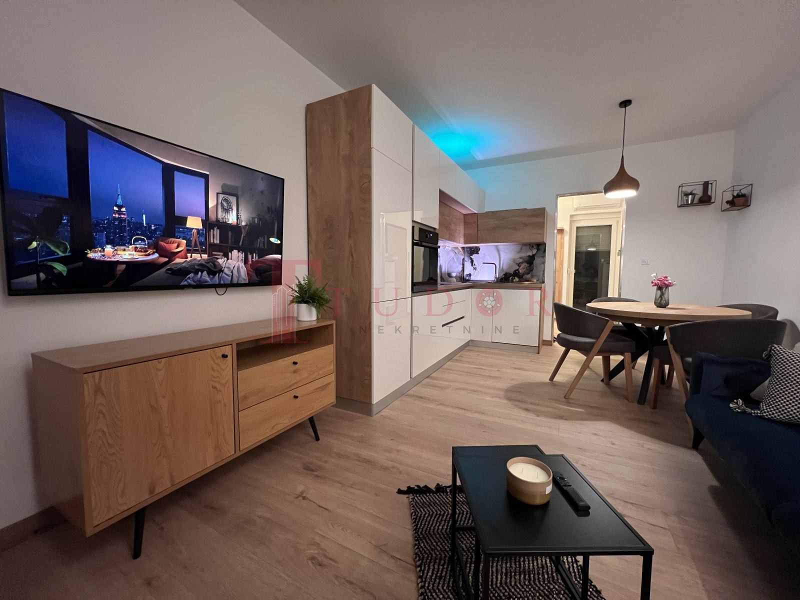 39955 7 1761741829.jpg