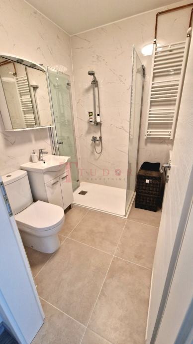 54926 11 1764175400.jpg