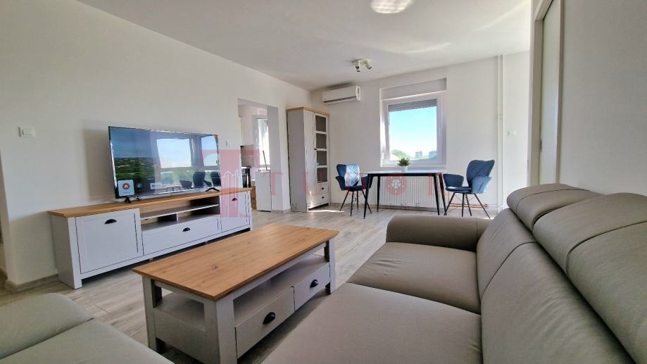 54926 15 1764175400.jpg