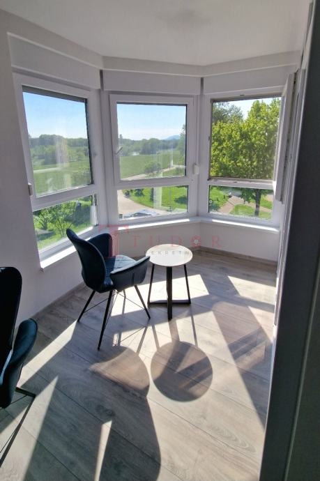 54926 16 1764175400.jpg