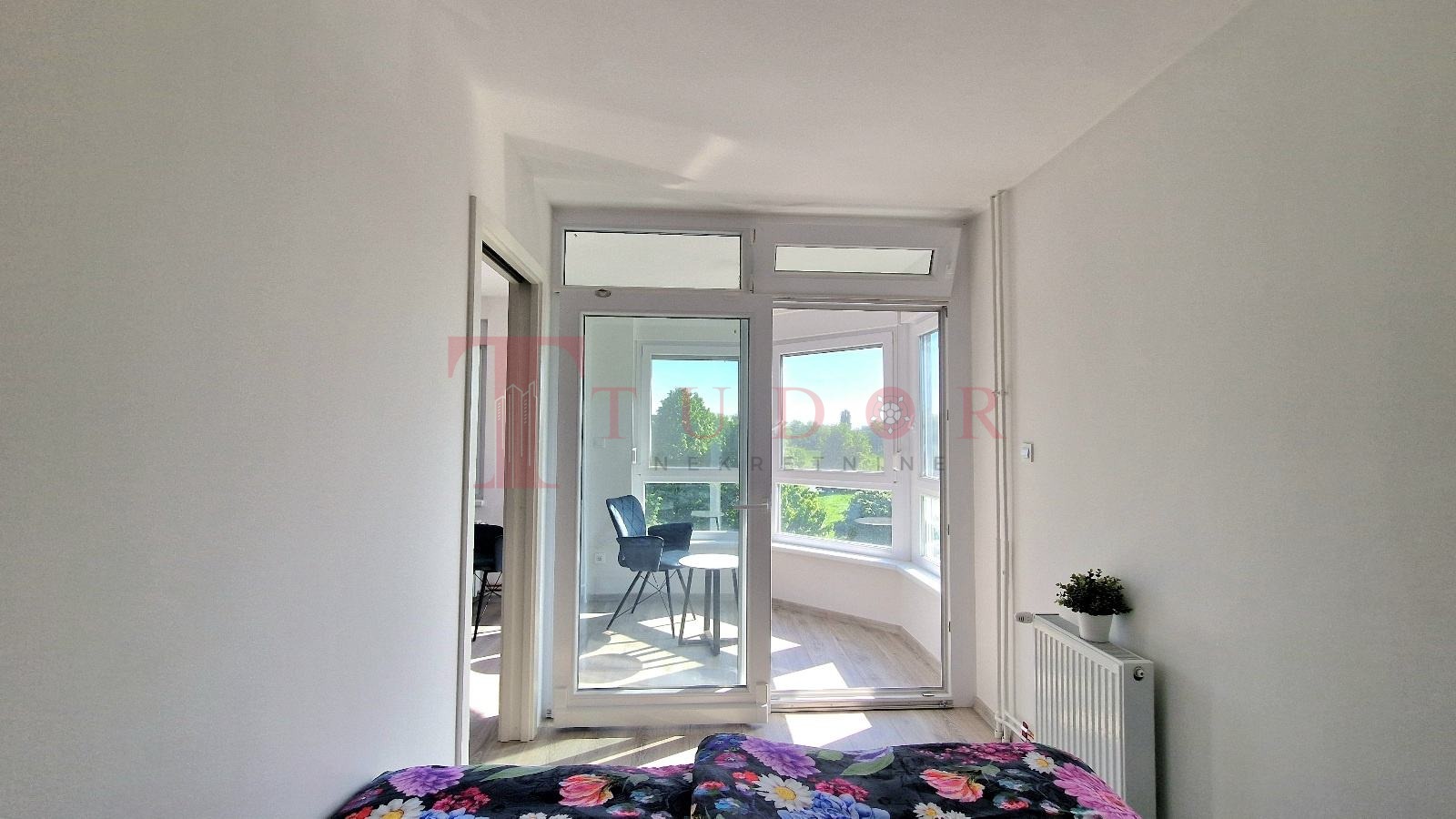 54926 7 1764175400.jpg