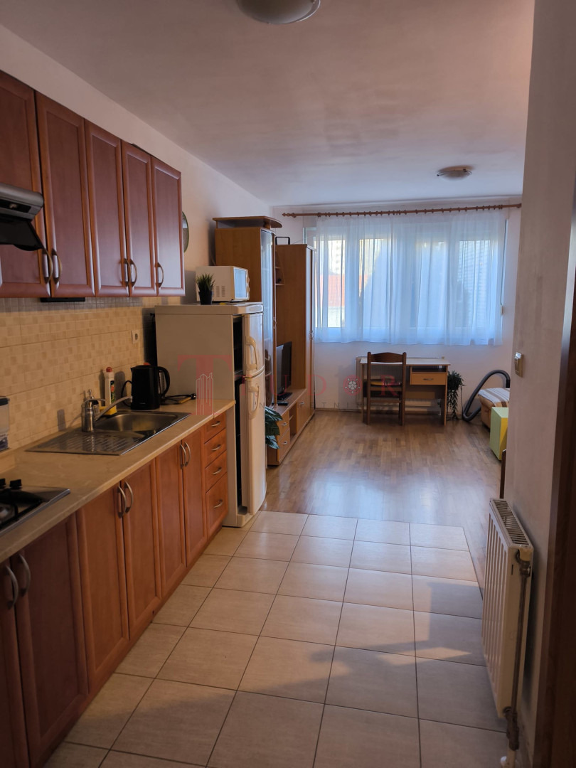 54927 3 1764175876.jpg