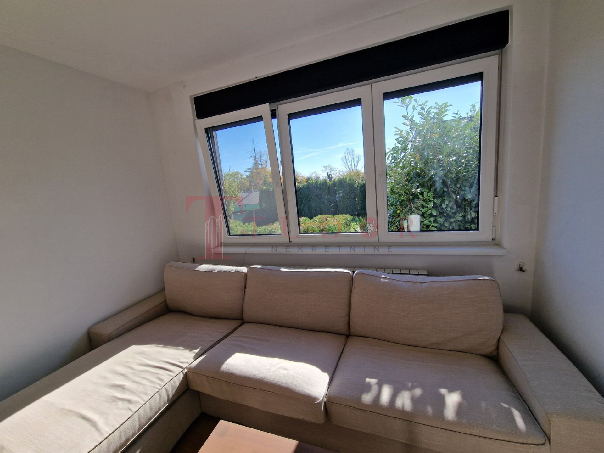 54930 13 1764184228.jpg