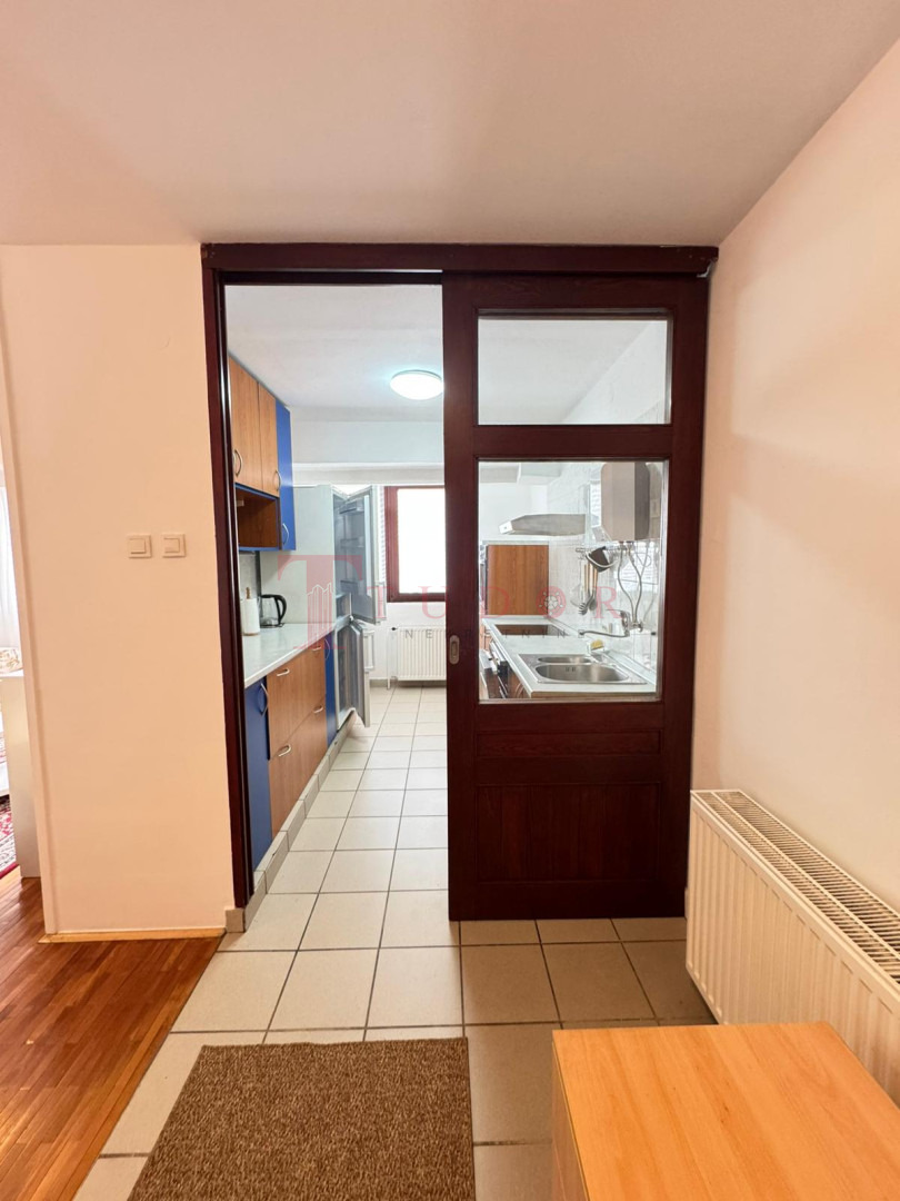 56250 9 1764428436.jpeg