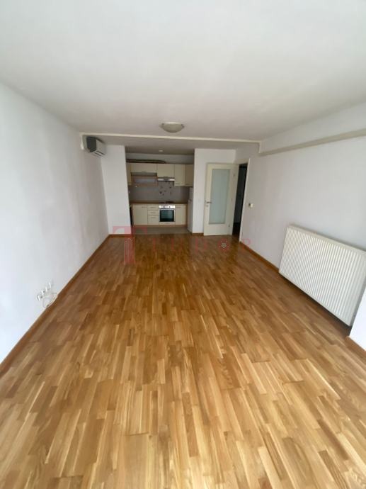 59431 5 1764867553.jpg