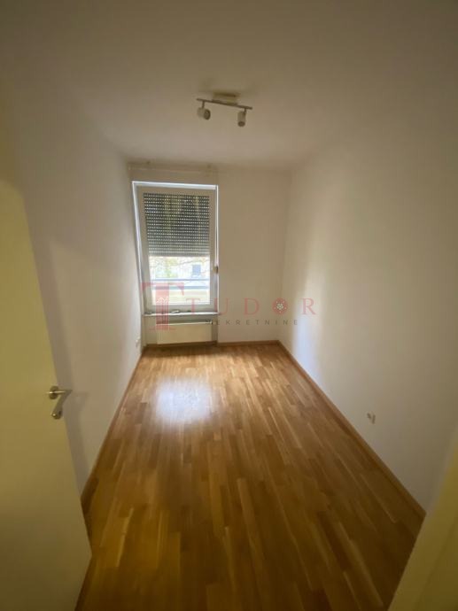 59431 7 1764867553.jpg