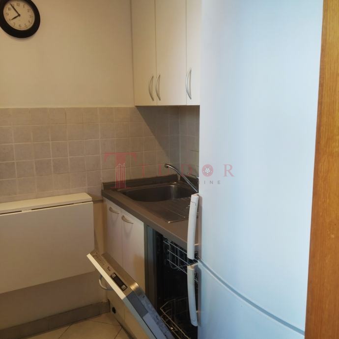 59434 9 1764870400.jpg