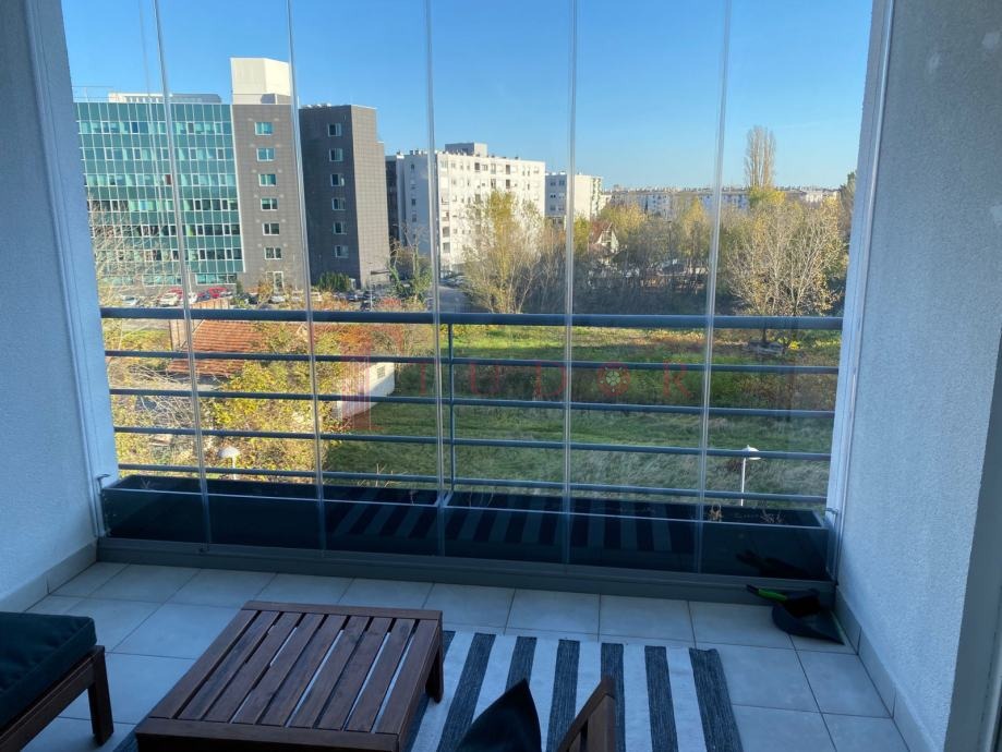 59437 10 1764872161.jpg