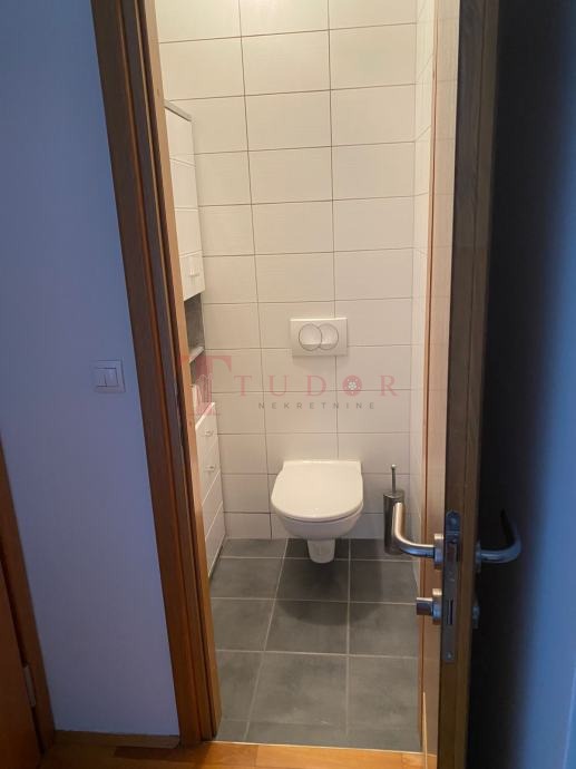 59437 14 1764872161.jpg