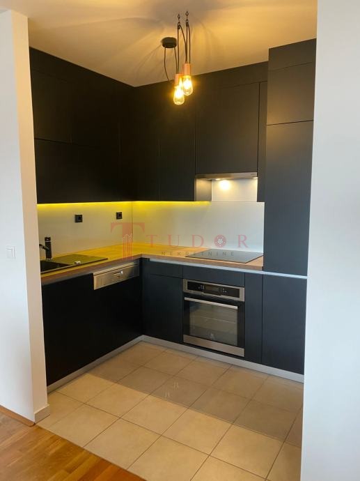 59437 5 1764872161.jpg