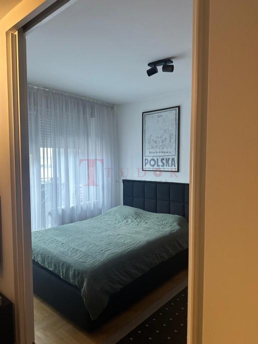 59461 6 1764937932.jpg