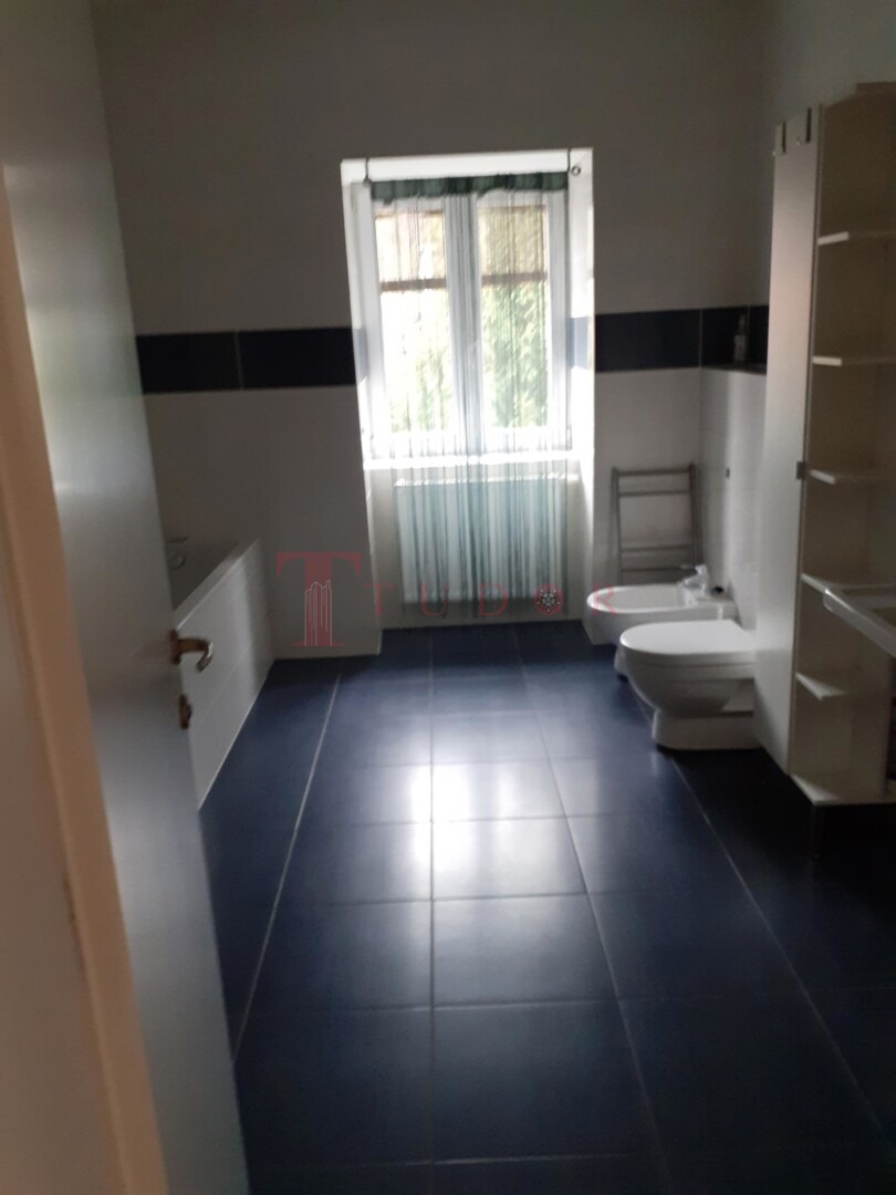 66308 9 1765915883.jpg