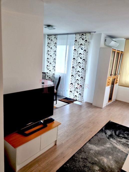 66473 10 1765974420.jpg