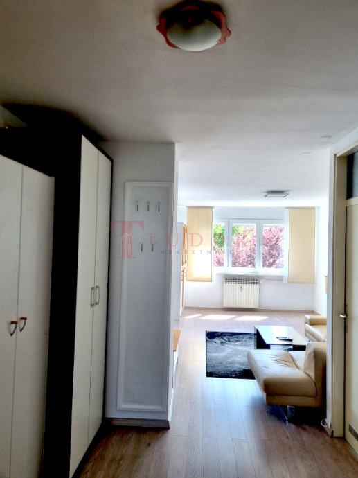 66473 9 1765974420.jpg