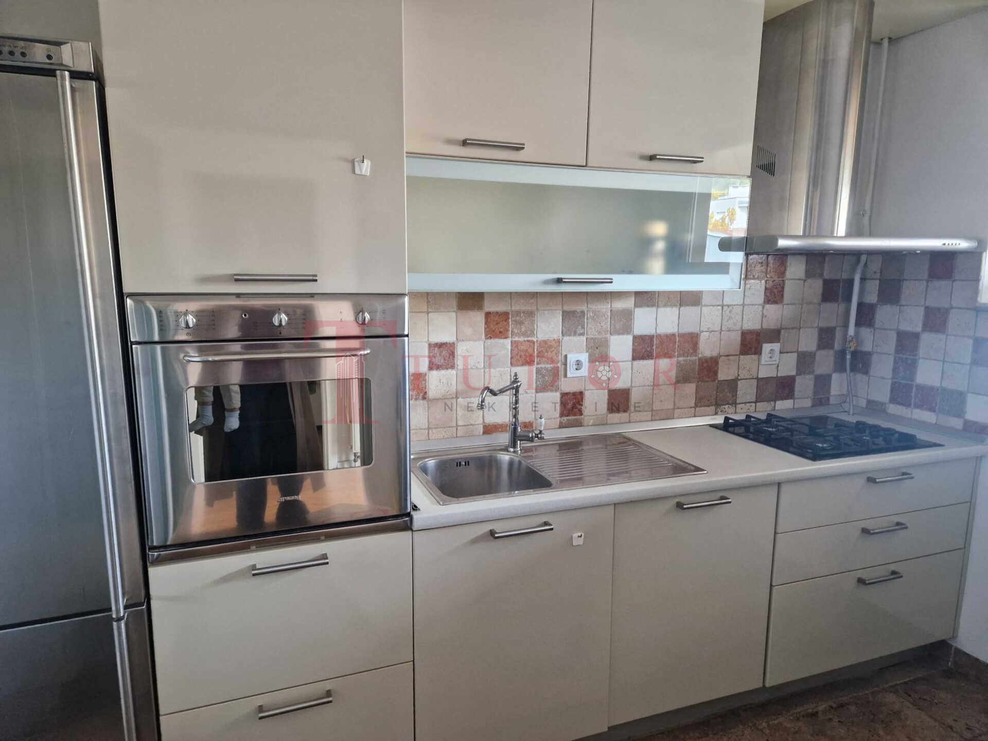 66560 10 1766416468.jpg