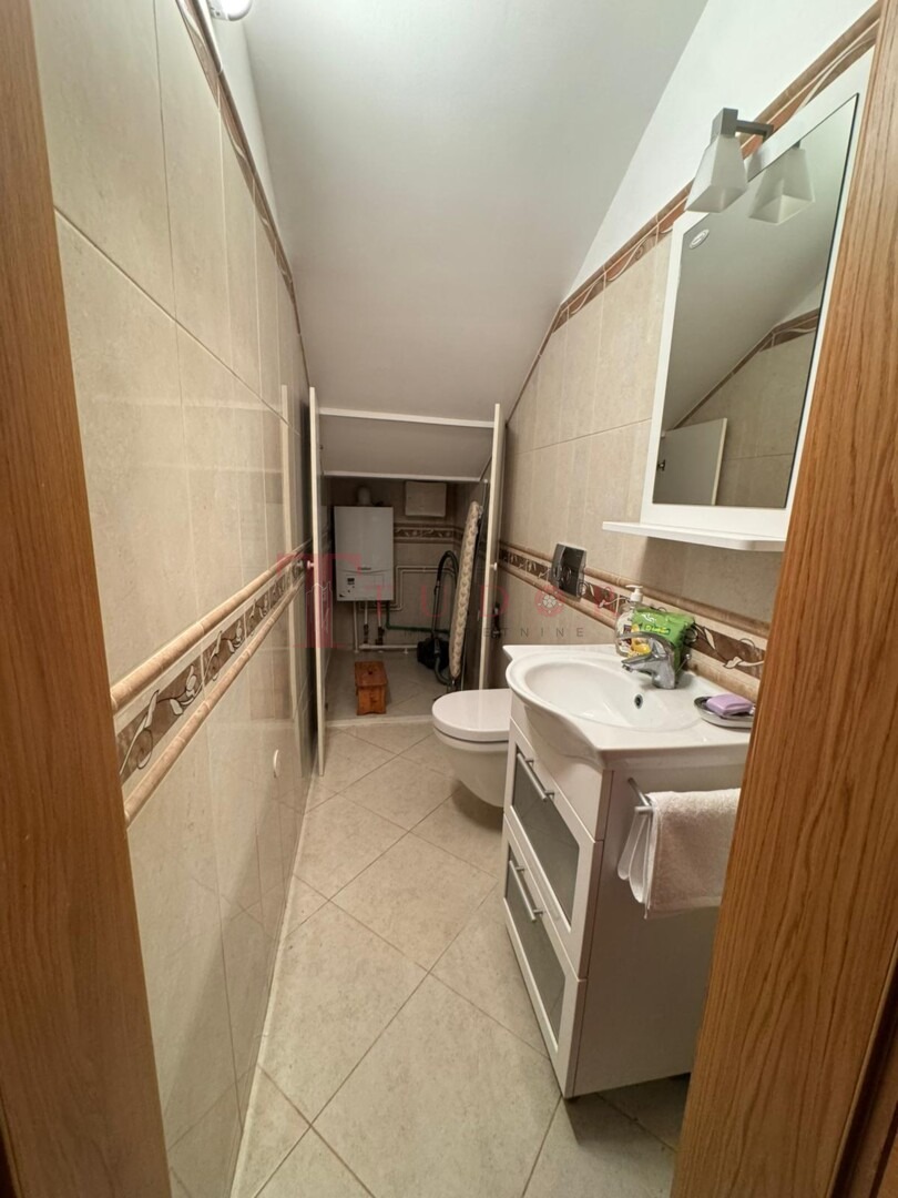 66872 9 1768579040.jpeg