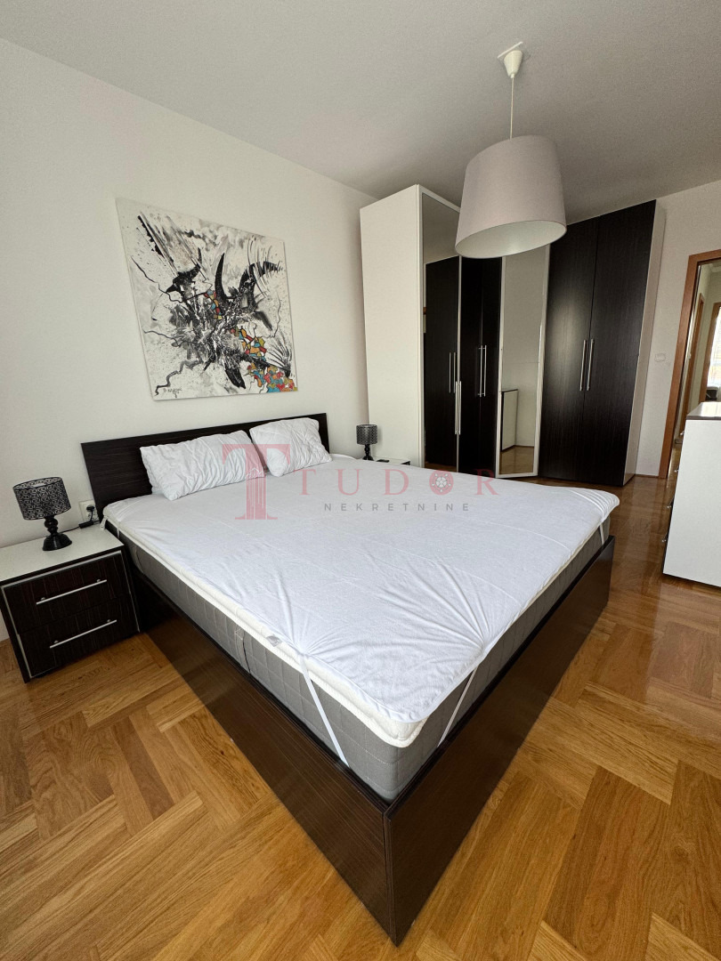 19480 39 1757585471.jpg