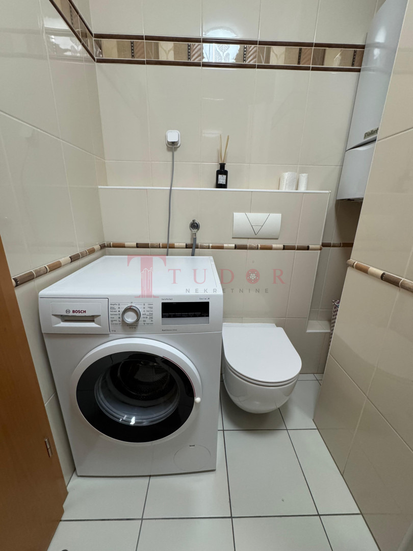 19480 43 1757585473.jpg