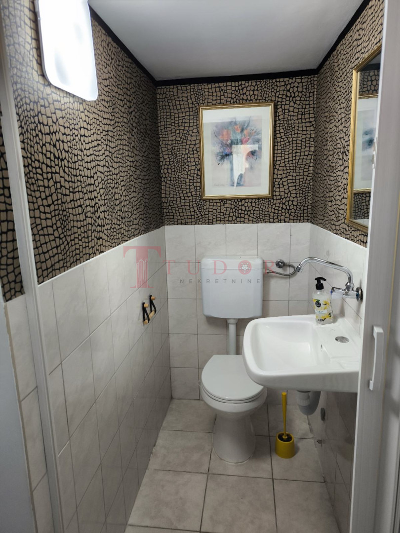 33678 3 1760523971.jpg