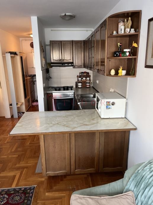 106162 12 1773165124.jpg