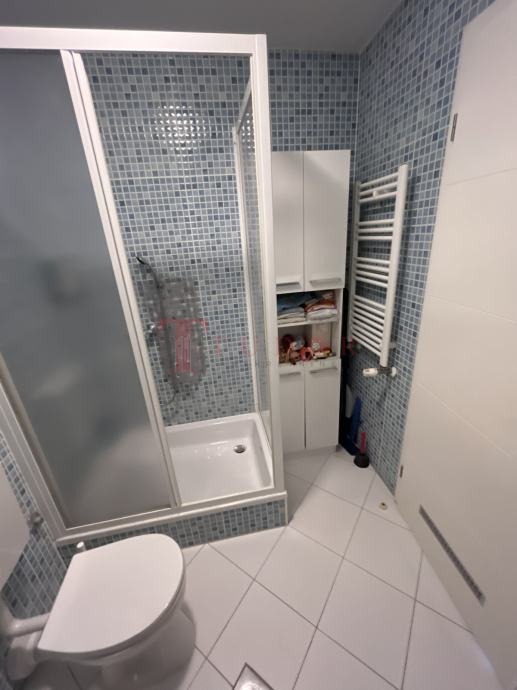 106162 5 1773165124.jpg