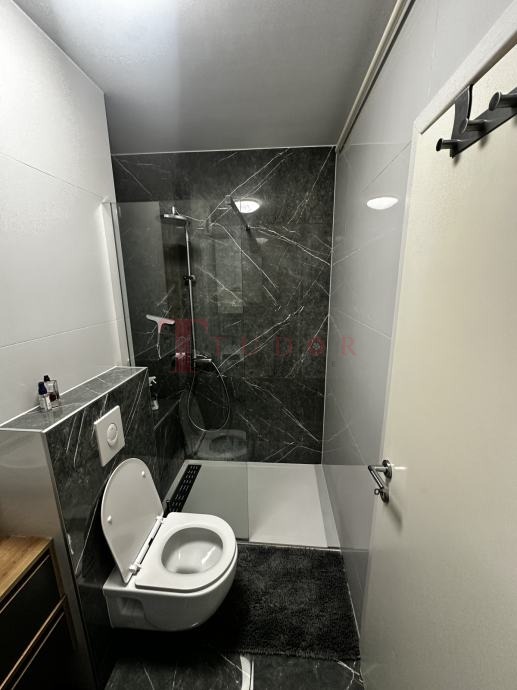 106666 10 1773652578.jpg