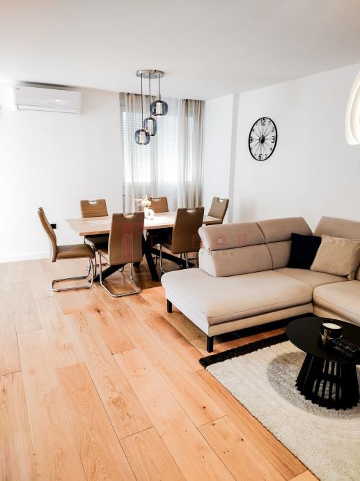 107066 14 1773860102.jpg