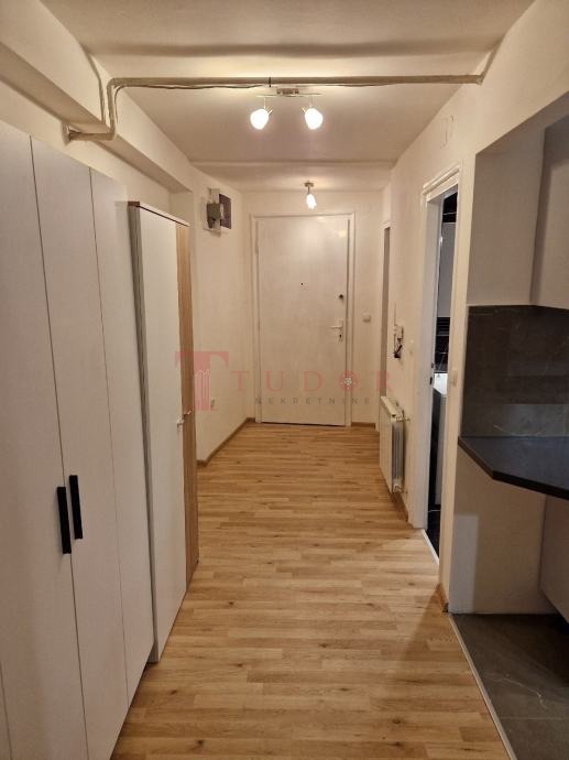 121382 12 1776351954.jpg