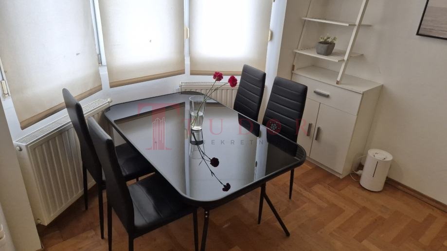 121383 8 1776352598.jpg